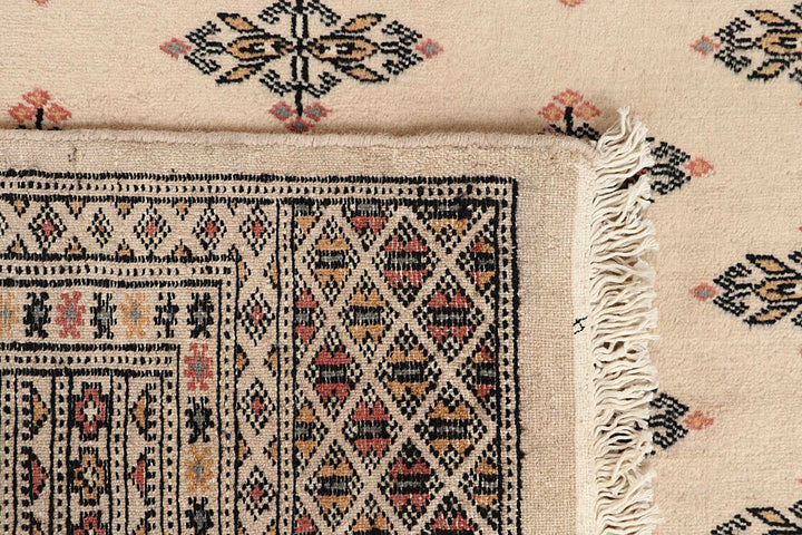 Bisque Butterfly 6' 1 x 8' 8 - No. 60295 - ALRUG Rug Store