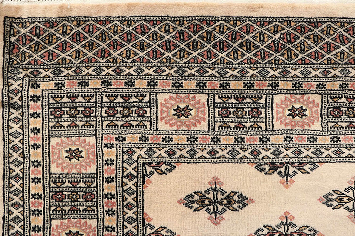 Bisque Butterfly 6' 2 x 8' 10 - No. 60297 - ALRUG Rug Store