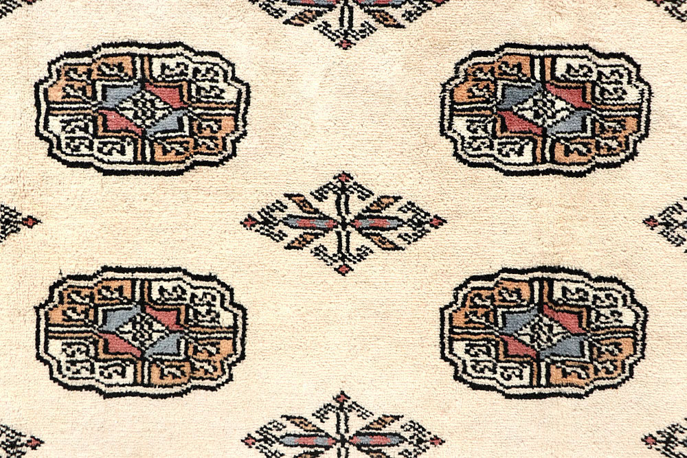 Bisque Bokhara 5' x 8' 9 - No. 60318 - ALRUG Rug Store