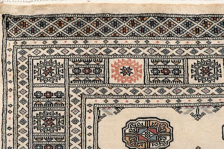 Bokhara 5' x 7' 11 - No. 60320 - ALRUG Rug Store
