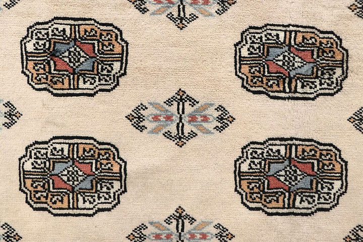 Bokhara 5' x 7' 11 - No. 60320 - ALRUG Rug Store