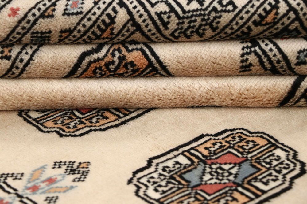 Bokhara 5' x 7' 11 - No. 60320 - ALRUG Rug Store