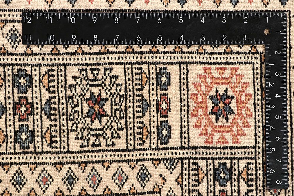 Bokhara 5' x 7' 11 - No. 60320 - ALRUG Rug Store
