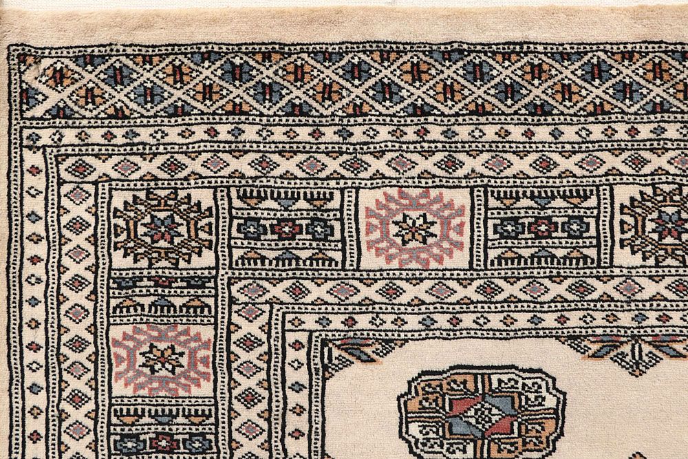 Bokhara 5' 1 x 7' 9 - No. 60322 - ALRUG Rug Store