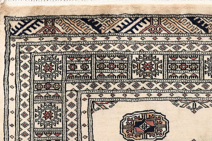 Bokhara 4' 11 x 8' 5 - No. 60323 - ALRUG Rug Store