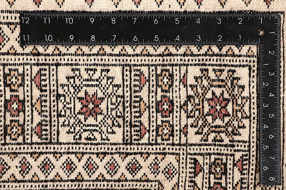 Bokhara 4' 11 x 8' 5 - No. 60323 - ALRUG Rug Store