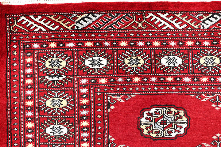 Firebrick Bokhara 5' 1 x 8' 2 - No. 60334 - ALRUG Rug Store