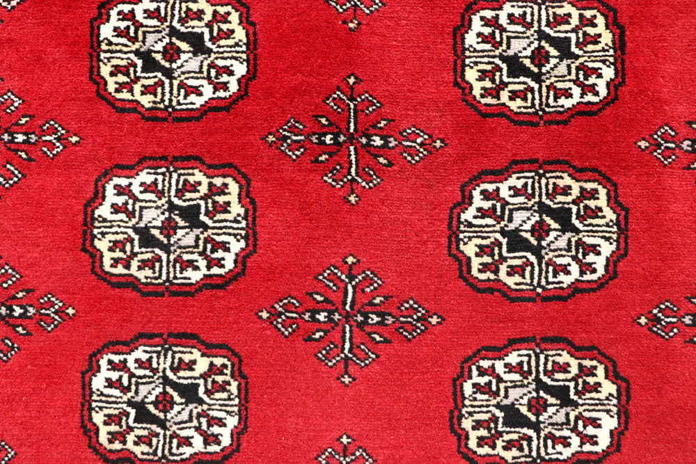 Firebrick Bokhara 5' 1 x 8' - No. 60339 - ALRUG Rug Store