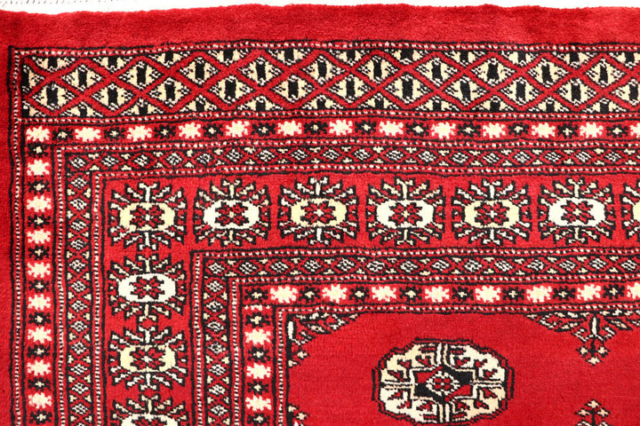 Firebrick Bokhara 5' 3 x 7' 10 - No. 60341 - ALRUG Rug Store