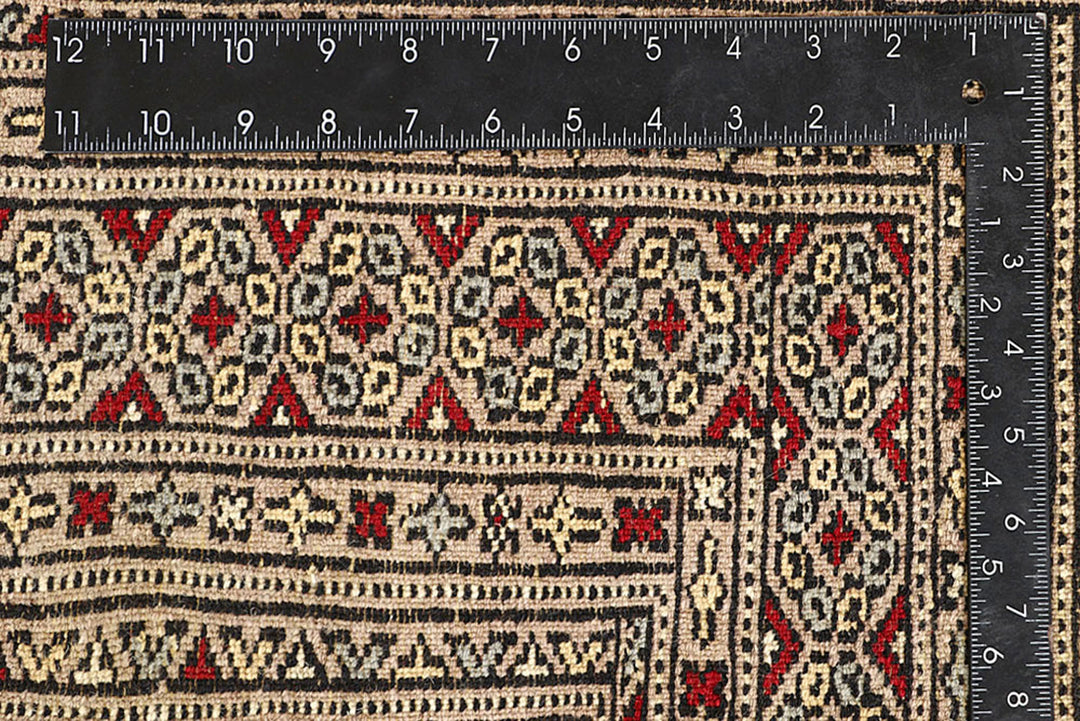 Red Jaldar 5'  1" x 8'  4" - No. QA91392