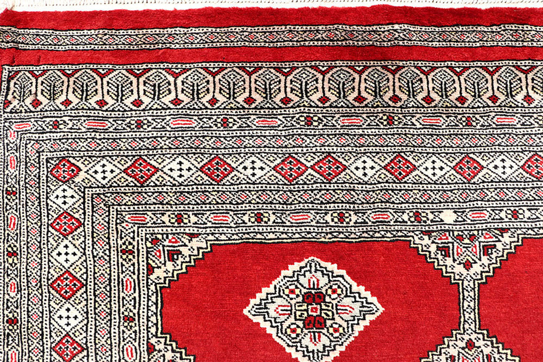 Red Jaldar 5'  1" x 8'  6" - No. QA13003