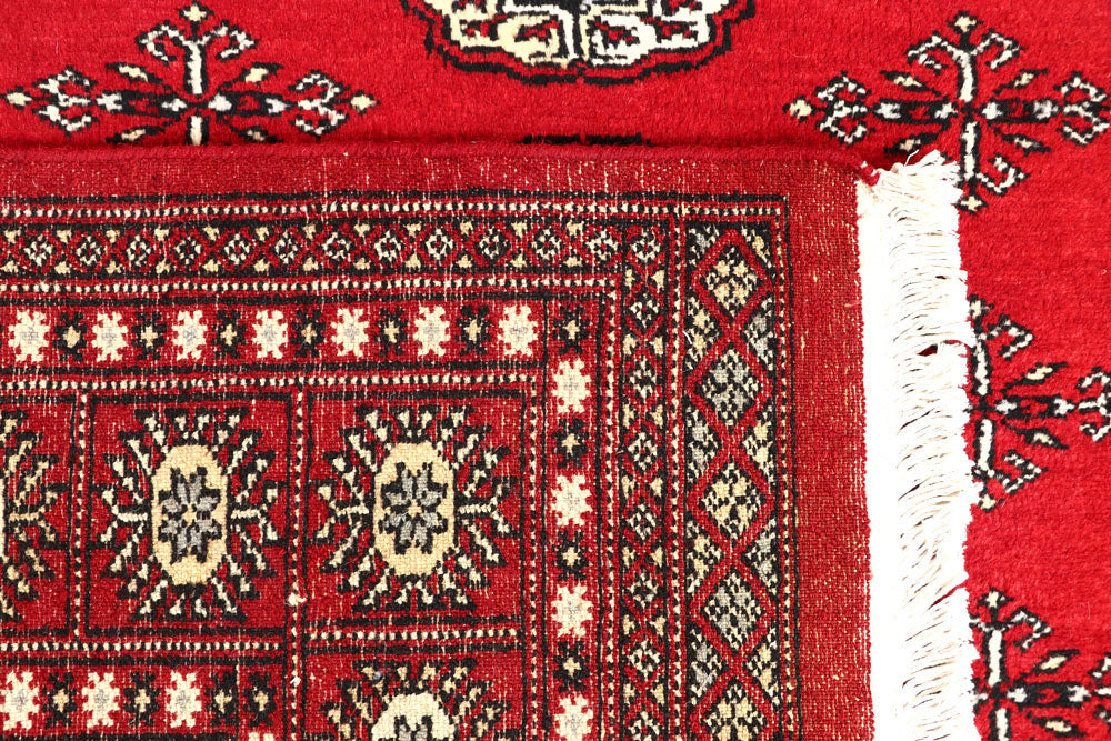 Firebrick Bokhara 5' 6 x 8' 1 - No. 60403 - ALRUG Rug Store