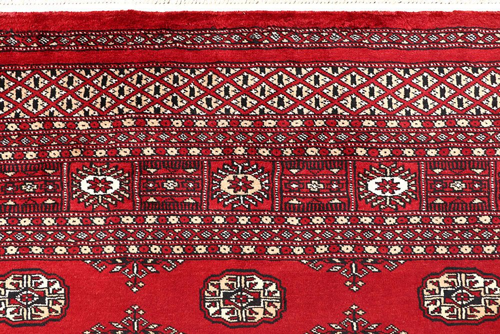 Bokhara 5' 9 x 8' 1 - No. 60410 - ALRUG Rug Store