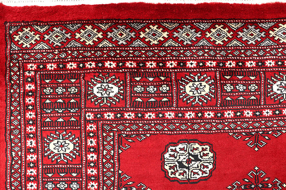 Red Bokhara 5' 6 x 8' 11 - No. 60411 - ALRUG Rug Store