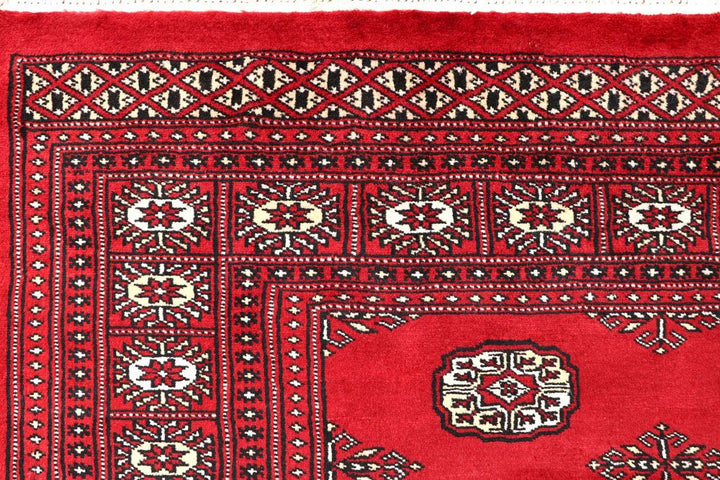 Bokhara 5' 6 x 8' 2 - No. 60414 - ALRUG Rug Store