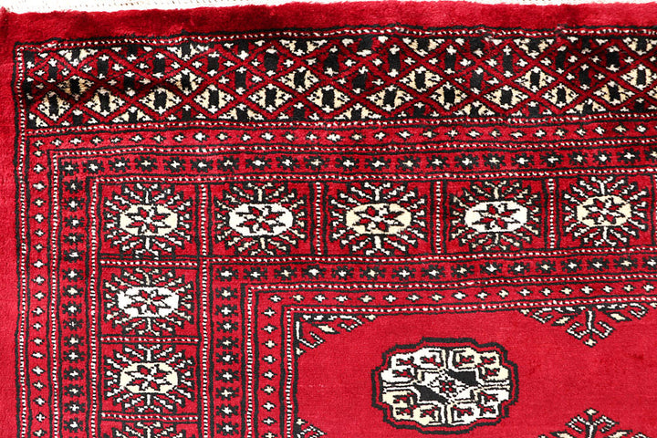 Red Bokhara 5' 5 x 7' 8 - No. 60494 - ALRUG Rug Store