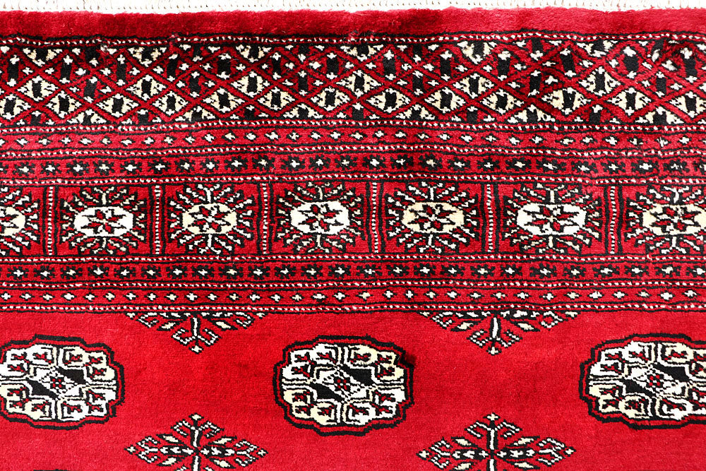 Red Bokhara 5' 5 x 7' 8 - No. 60494 - ALRUG Rug Store