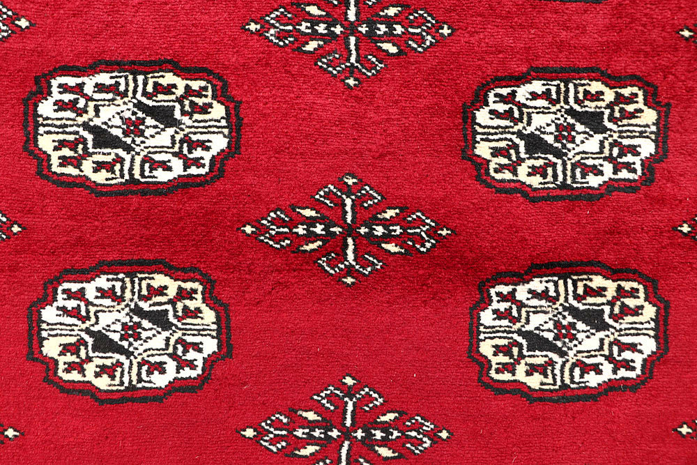 Red Bokhara 5' 5 x 7' 8 - No. 60494 - ALRUG Rug Store