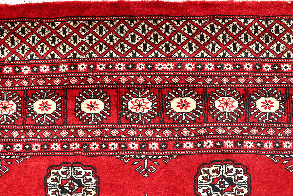 Red Bokhara 5' 6 x 8' 10 - No. 60502 - ALRUG Rug Store