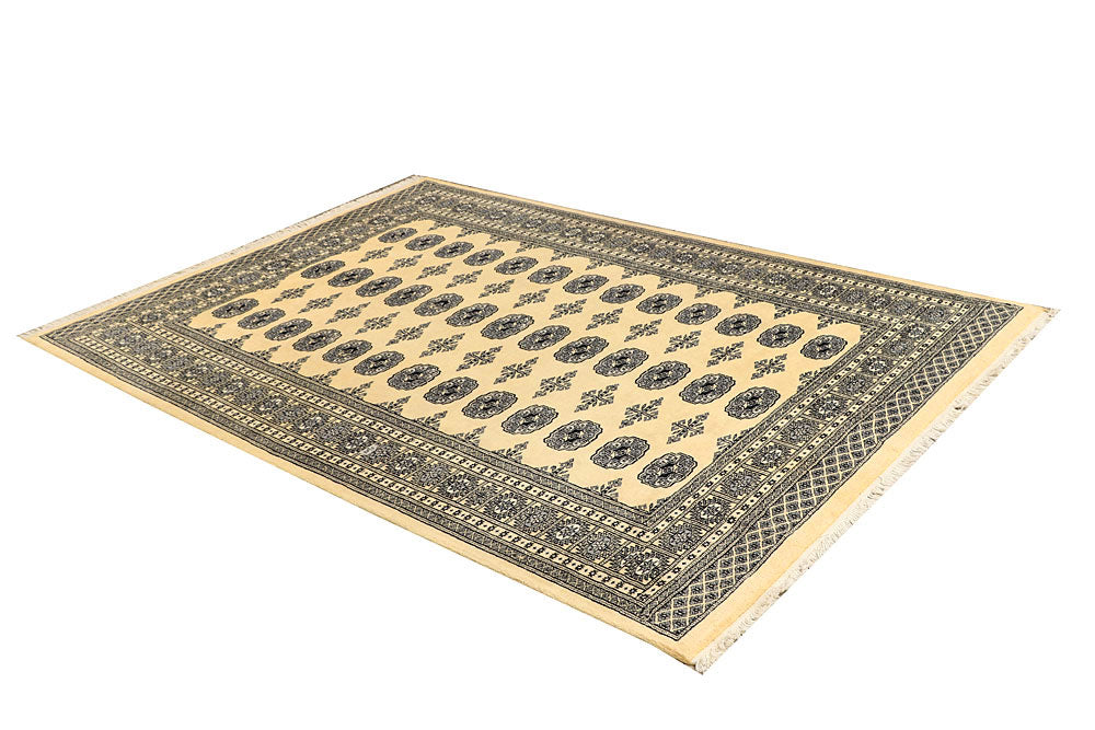 Cornsilk Bokhara 5' 6 x 7' 8 - No. 60524 - ALRUG Rug Store