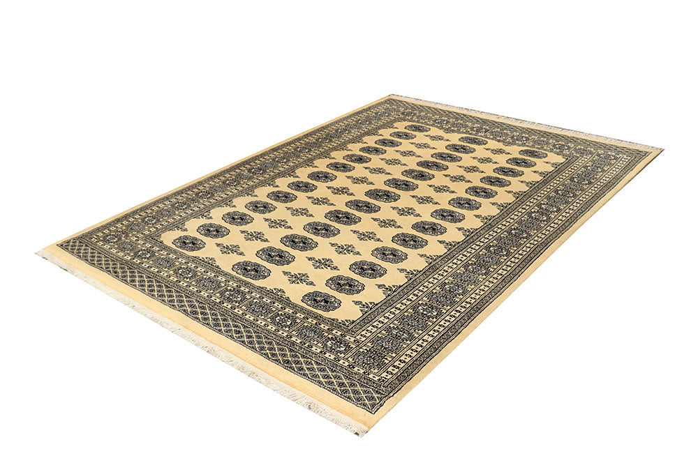Cornsilk Bokhara 5' 6 x 7' 8 - No. 60524 - ALRUG Rug Store