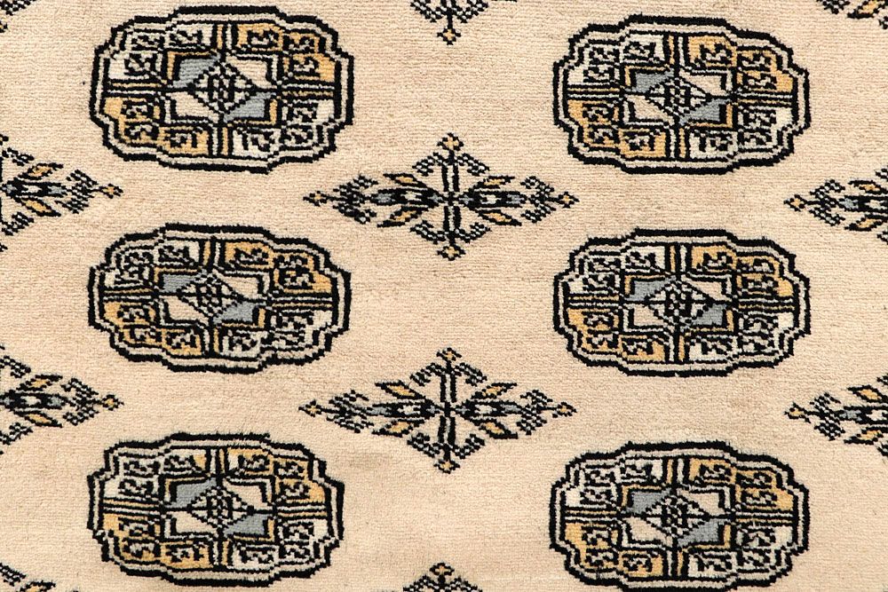 Bokhara 5' 5 x 8' - No. 60526 - ALRUG Rug Store