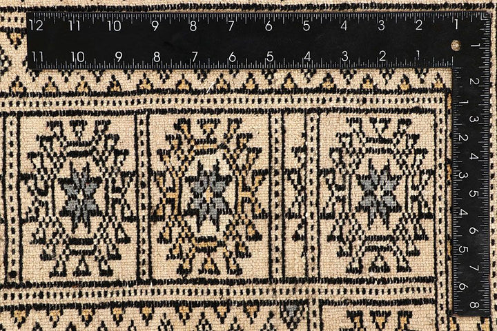 Bokhara 5' 5 x 8' - No. 60526 - ALRUG Rug Store