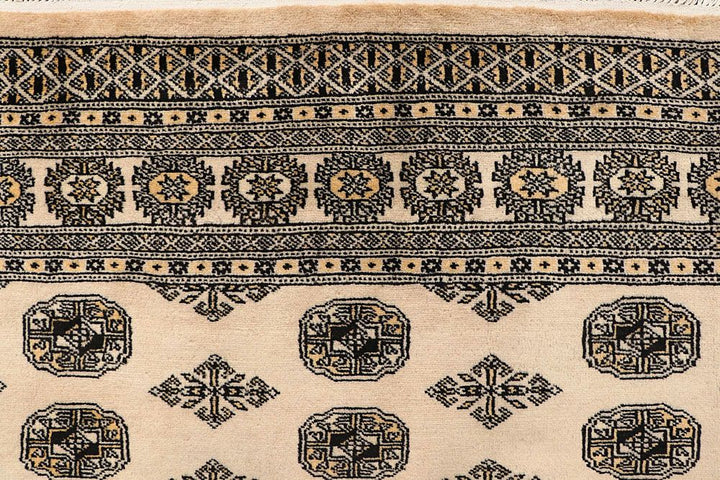 Bokhara 5' 6 x 8' 6 - No. 60529 - ALRUG Rug Store