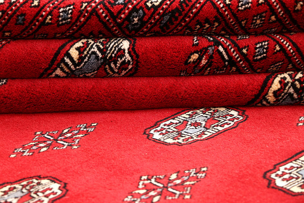 Firebrick Bokhara 5' 5 x 8' 11 - No. 60540 - ALRUG Rug Store