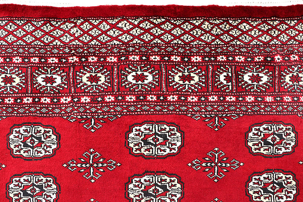 Red Bokhara 5' 6 x 8' 4 - No. 60551 - ALRUG Rug Store