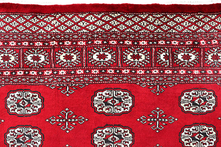 Red Bokhara 5' 6 x 8' 4 - No. 60551 - ALRUG Rug Store