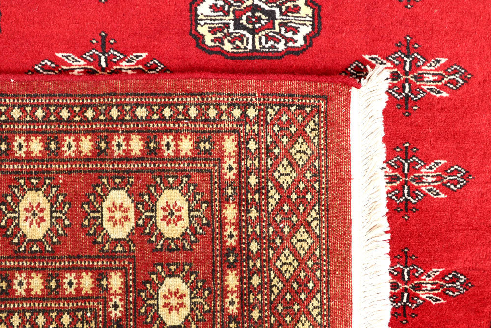 Red Bokhara 5' 7 x 8' 3 - No. 60560 - ALRUG Rug Store