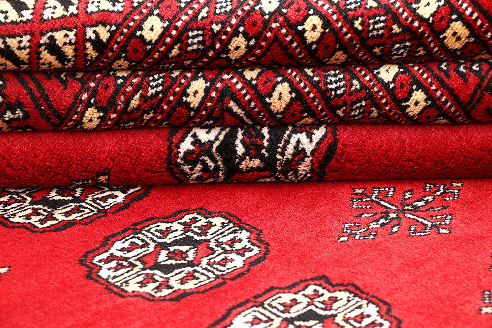 Red Bokhara 5' 7 x 8' 11 - No. 60568 - ALRUG Rug Store