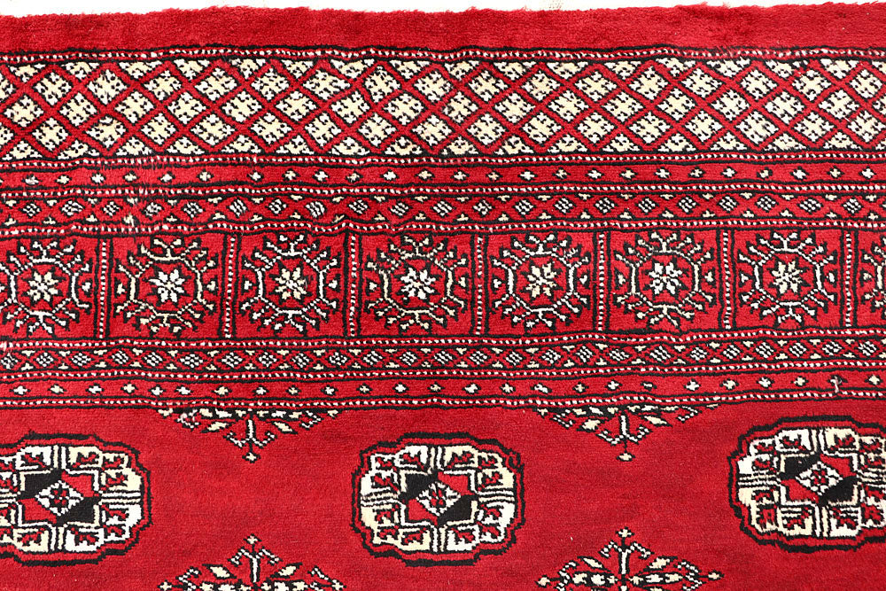 Firebrick Bokhara 5' 7 x 8' - No. 60577 - ALRUG Rug Store
