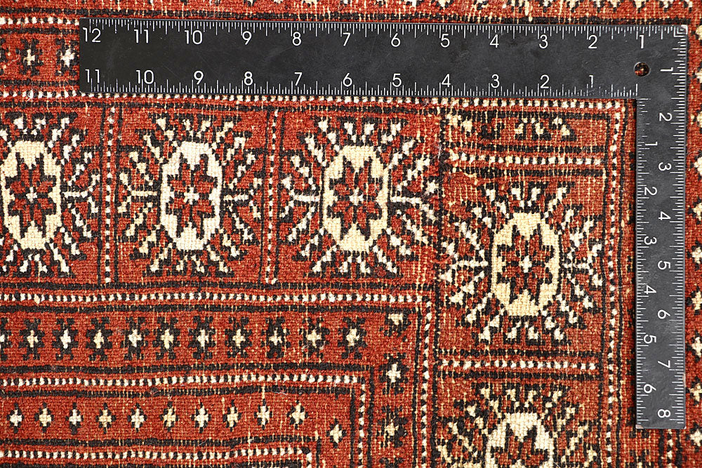 Tomato Bokhara 5' 7 x 8' 1 - No. 60607 - ALRUG Rug Store