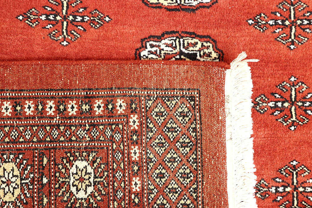 Tomato Bokhara 5' 7 x 8' - No. 60608 - ALRUG Rug Store
