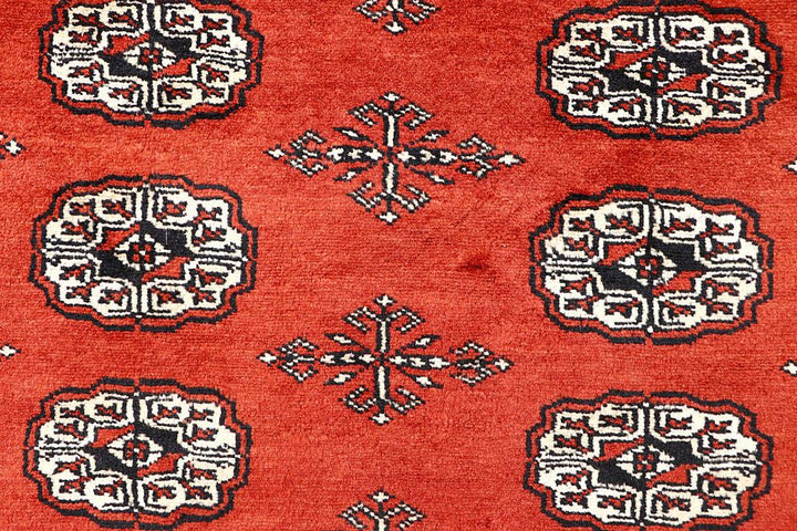Bokhara 5' 6 x 8' 1 - No. 60618 - ALRUG Rug Store