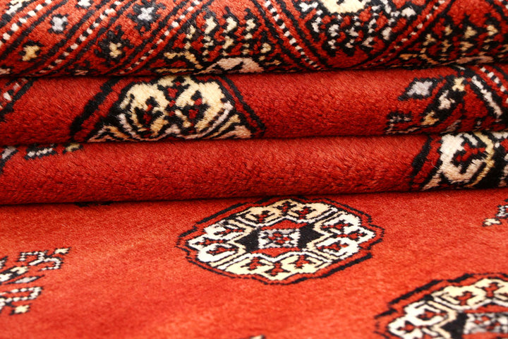 Tomato Bokhara 5' 7 x 8' 2 - No. 60624 - ALRUG Rug Store