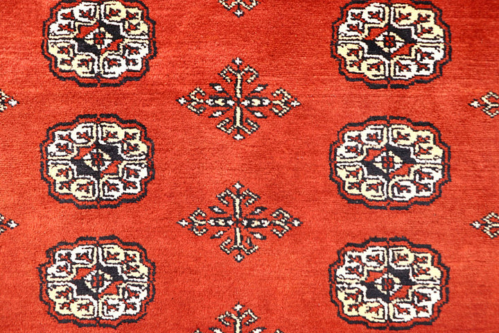 Tomato Bokhara 5' 7 x 8' 3 - No. 60625 - ALRUG Rug Store