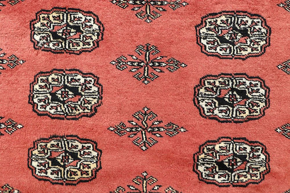 Salmon Bokhara 5' 6 x 8' 4 - No. 60626 - ALRUG Rug Store