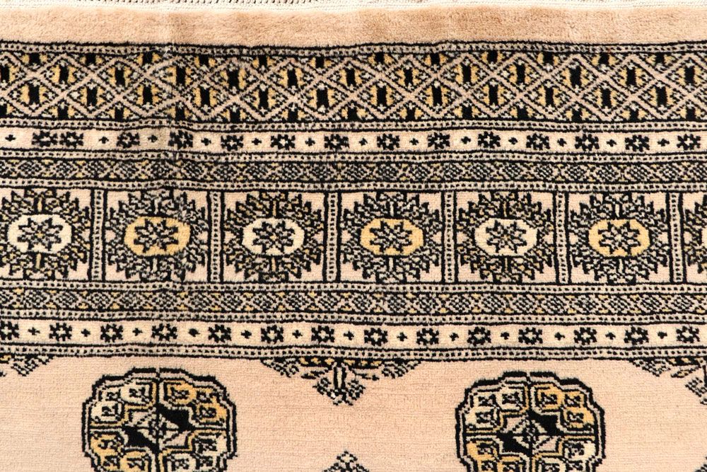 Bokhara 5' 6 x 8' 6 - No. 60628 - ALRUG Rug Store