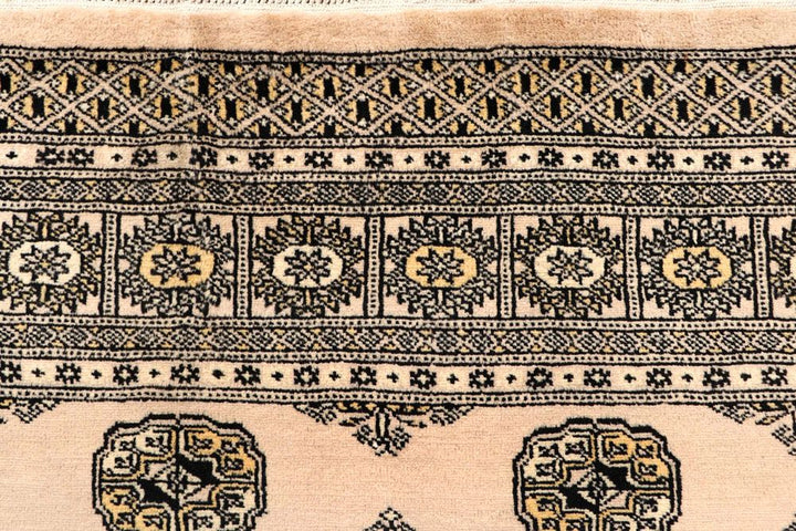 Bokhara 5' 6 x 8' 6 - No. 60628 - ALRUG Rug Store