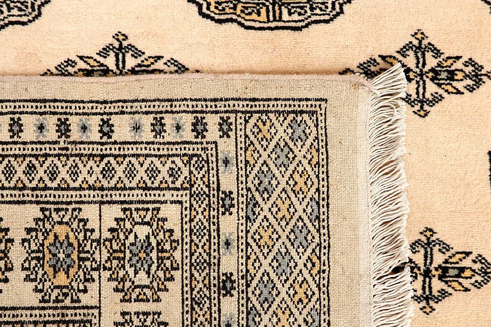 Bokhara 5' 6 x 7' 10 - No. 60632 - ALRUG Rug Store