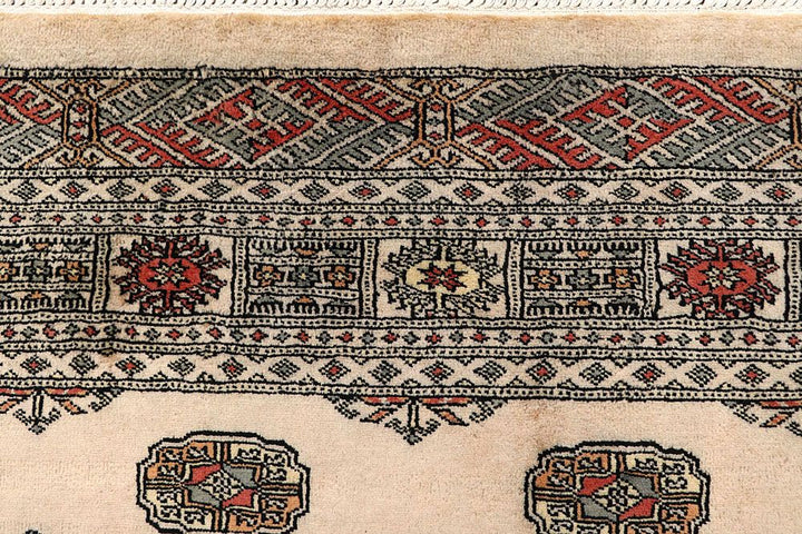 Bokhara 5' 6 x 8' 2 - No. 60633 - ALRUG Rug Store