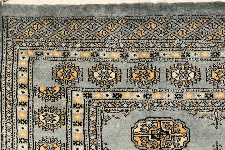 Silver Bokhara 5' 5 x 8' 6 - No. 60645 - ALRUG Rug Store