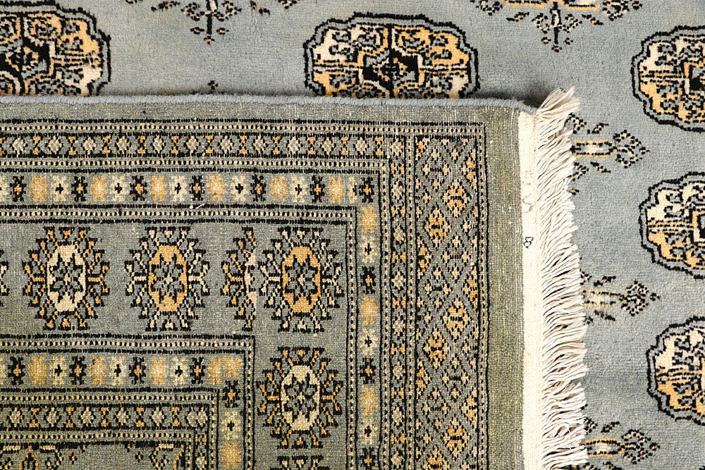 Silver Bokhara 5' 5 x 8' 6 - No. 60645 - ALRUG Rug Store