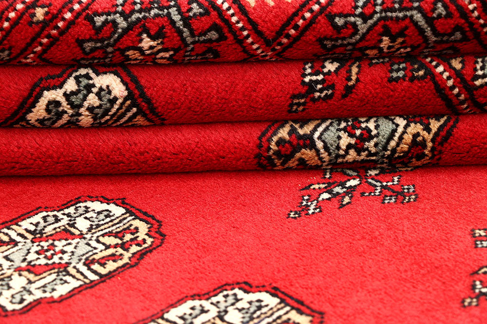 Red Bokhara 4' 7 x 6' 10 - No. 60673 - ALRUG Rug Store