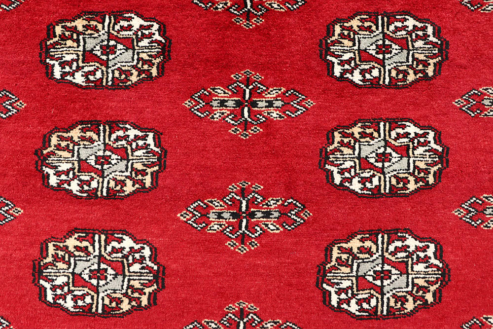 Red Bokhara 4' 6 x 6' 4 - No. 60686 - ALRUG Rug Store
