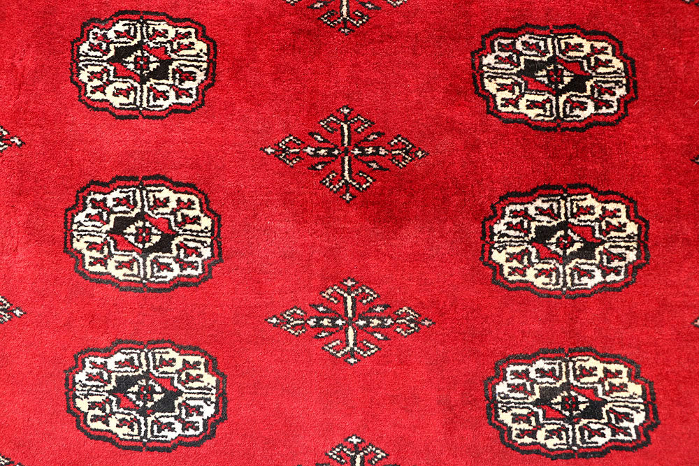 Red Bokhara 4' 5 x 6' 7 - No. 60690 - ALRUG Rug Store