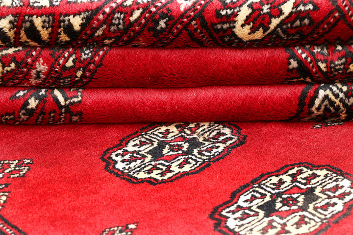 Red Bokhara 4' 5 x 6' 7 - No. 60690 - ALRUG Rug Store
